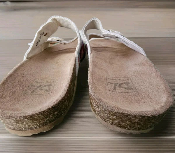 Dirty Laundry Crochet Sandals Women Sz 9 Slip On Shoes Boho Cute Hippie  Flat