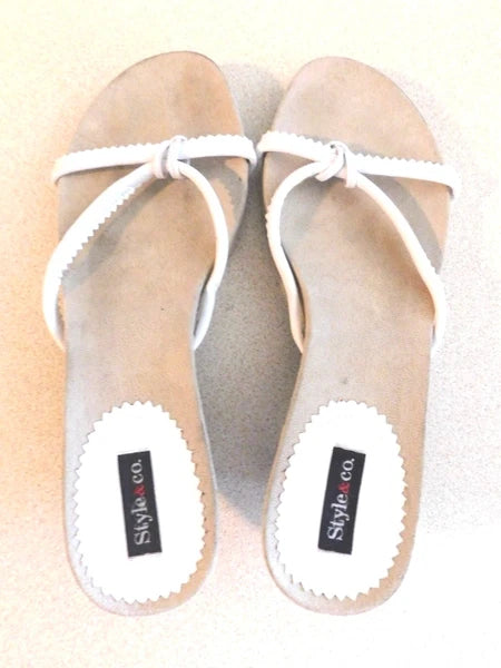 Style & Co. Women's Split Toe Casual 1 1/2'' Heeled Shoes, White,Size 9M