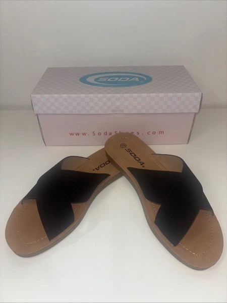 Black Slide Sandals Sz 7.5 Spring summer boho folk indie quiet luxury Classi NWT