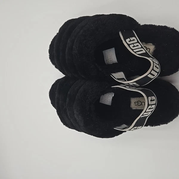 UGG Fluff Yeah Slides Size 8 Black Sandal Slipper Cozy Casual Everyday Fluffy