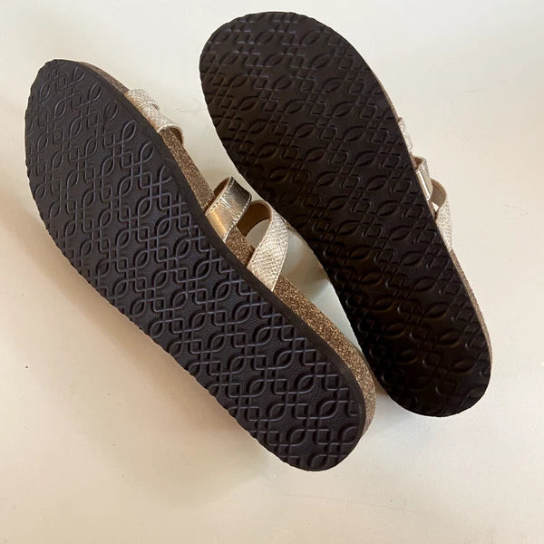 Makalu California Womens Sandals Olivia  Slip On Slides Size 10 Metallic Flats