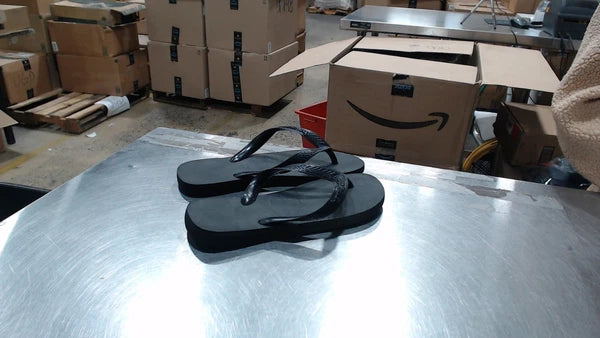 UsedGood_Havaianas Top Flip Flops for Women - Summer Style Sandals -_Black_Sz7-8