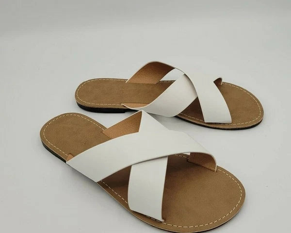 Charlotte Russe White Sandals Flat New Size 7 M Style 21092 New