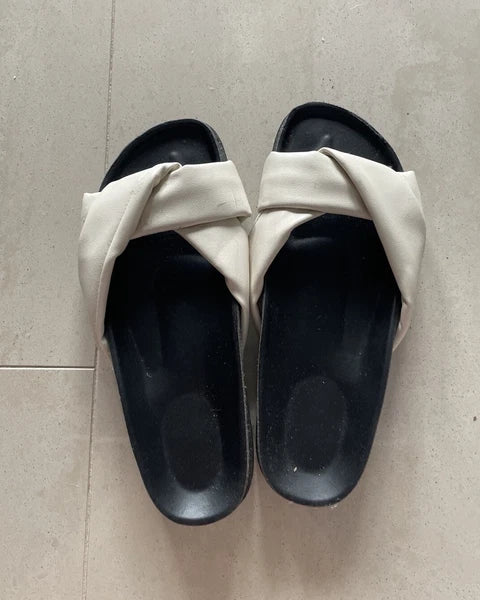 Dazie White Knot-Style Nordic Flats Shoes