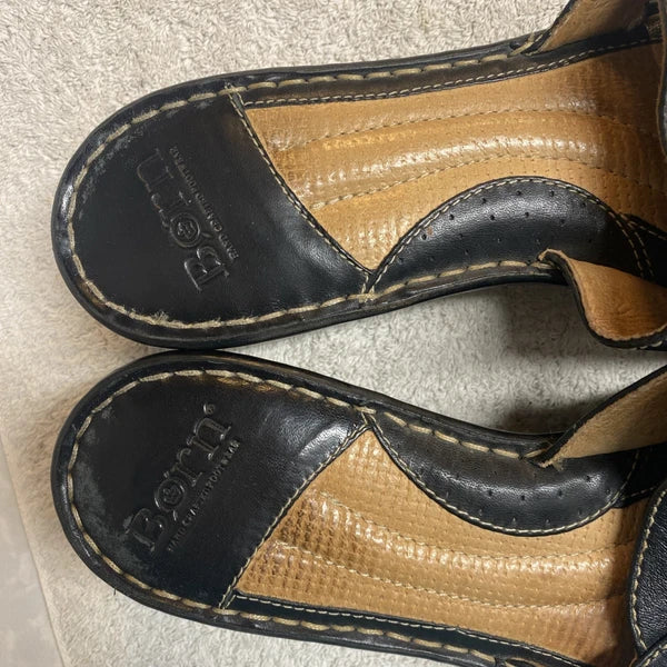 Born Black Leather Sandals Slip On Womens Sz 10 Style 3741 Excellent Condition!!
