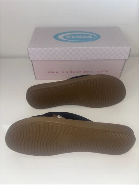 Black Slide Sandals Sz 7.5 Spring summer boho folk indie quiet luxury Classi NWT